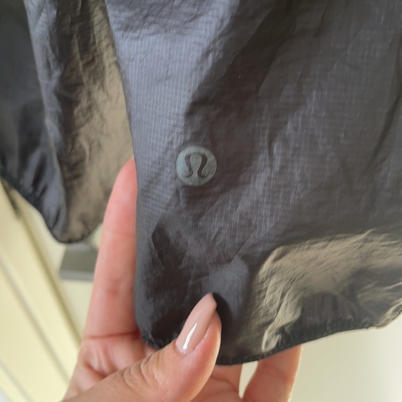 Lululemon jacket - Picture 3 of 3